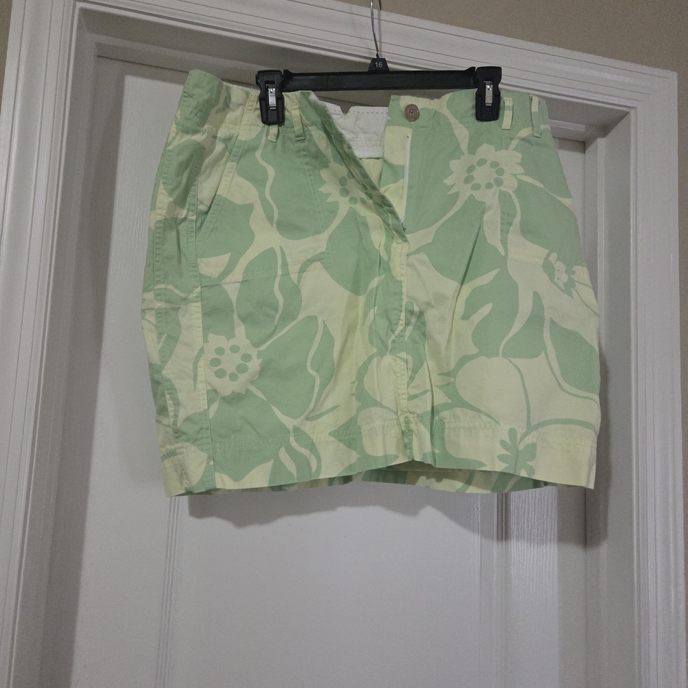 Lands' End Green and Cream Floral Mini Skirt